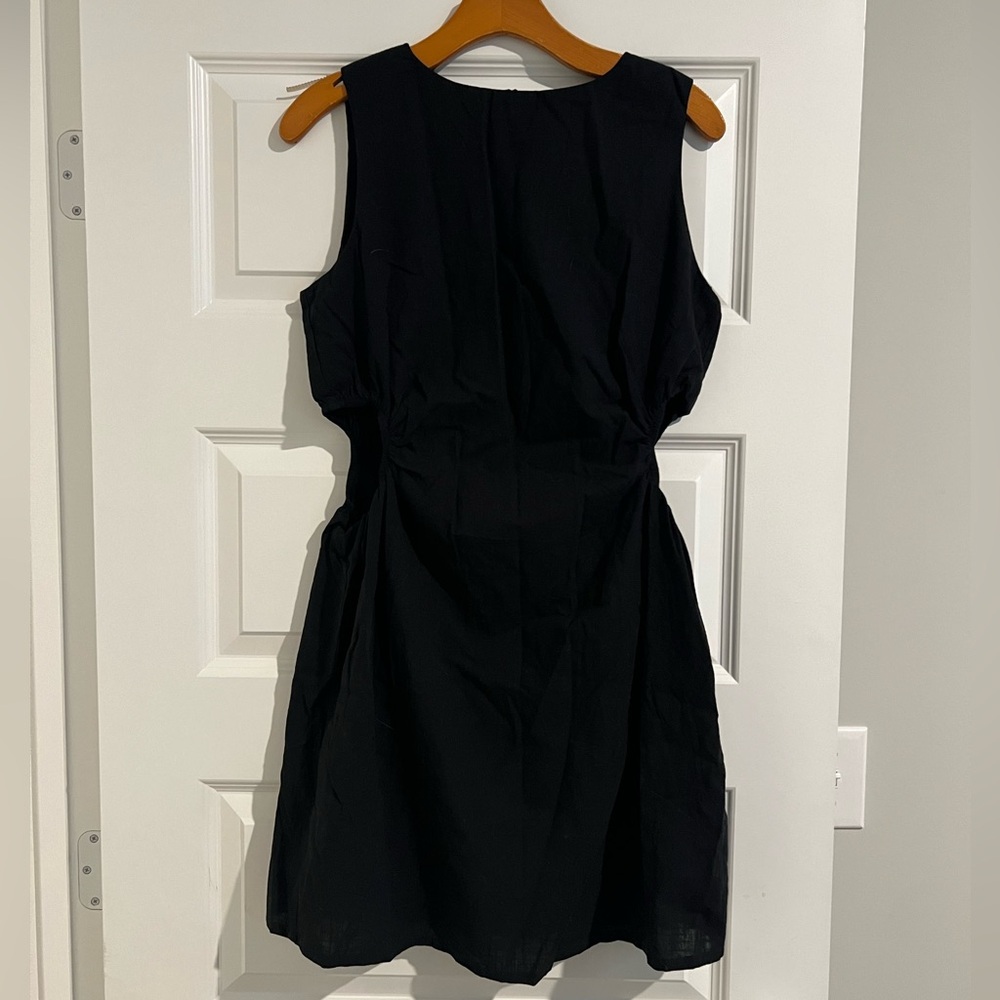 NWT Lillusory Black Side Cut Out Dress Size Large
